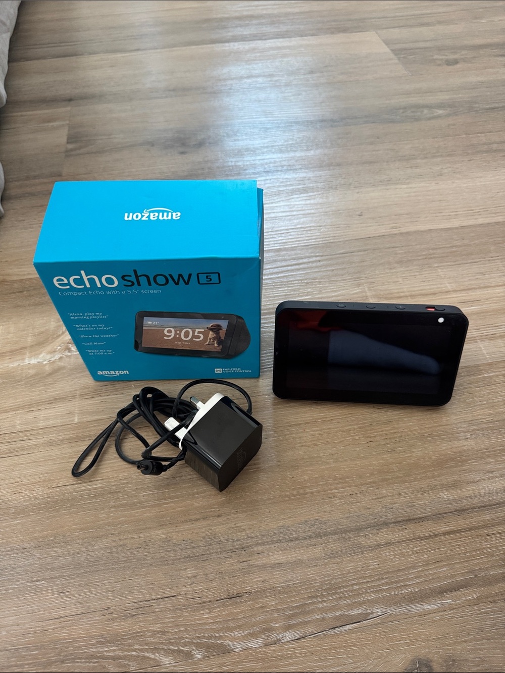 Amazon Echo Show 5 - Black with Box